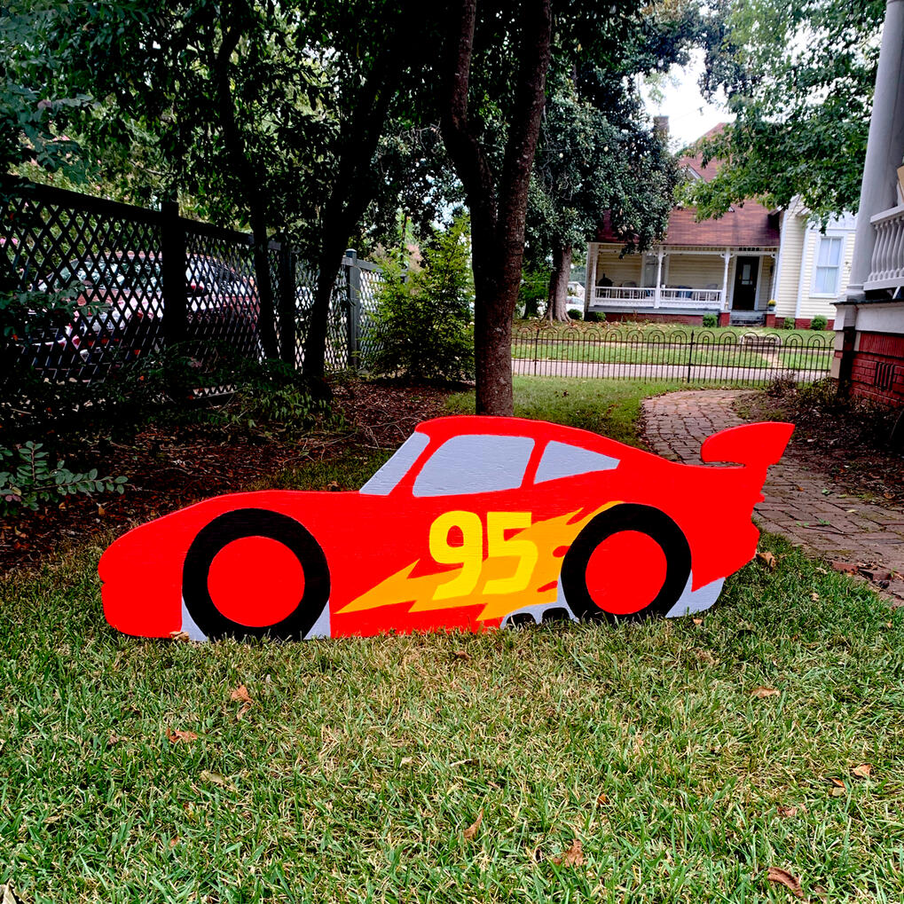Lightening McQueen (Car)