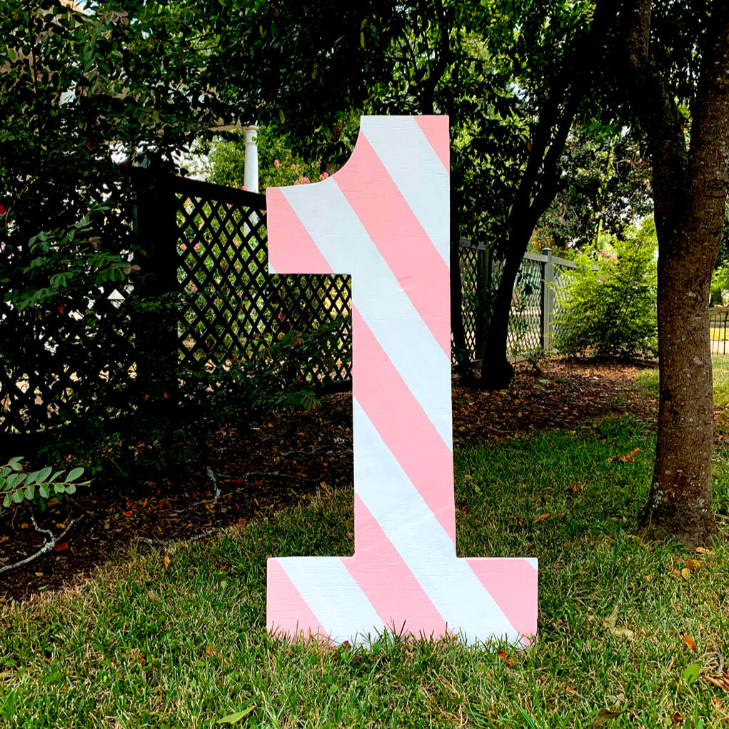 One - Light Pink